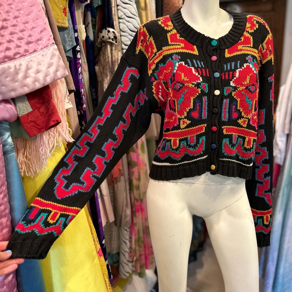 AWESOME 90s Cropped Sweater - Picture 5 of 12